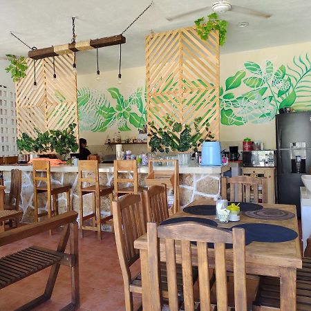 Hotel Villa Gabriela - Restaurant, Bikes ,Lands Tours Селестун Екстериор снимка